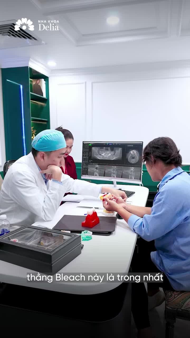 BỌC RĂNG SỨ NÊN CHỌN DÒNG SỨ NÀO?