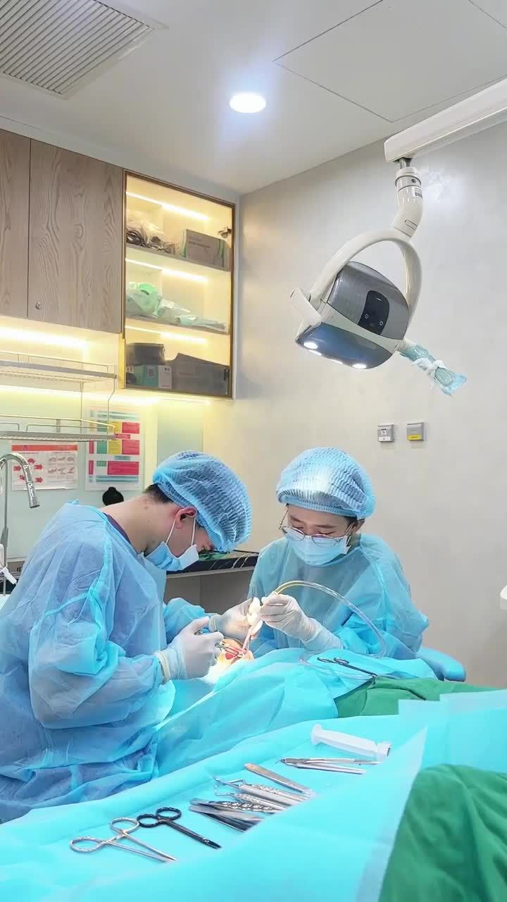 Mất răng nên CẤY GHÉP IMPLANT hay dùng HÀM THÁO LẮP? Bác sĩ JW BÓC TRẦN sai lầm 90% người Việt đang mắc phải