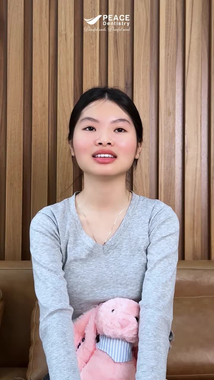 Cảm ơn khách hàng đã tin tưởng lựa chọn Peace Dentistry trên hành trình niềng răng và chia sẻ những cảm nhận chân thật sau điều trị.