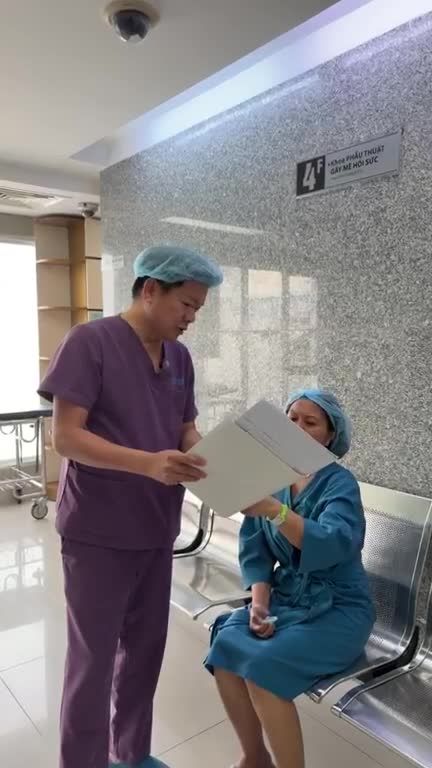 U70 người Mỹ gom hết tài sản vượt hơn 13000km đến JW quyết sở hữu nhan sắc TRẺ 20 TUỔI với COMBO ĐẬP ĐI XÂY LẠI