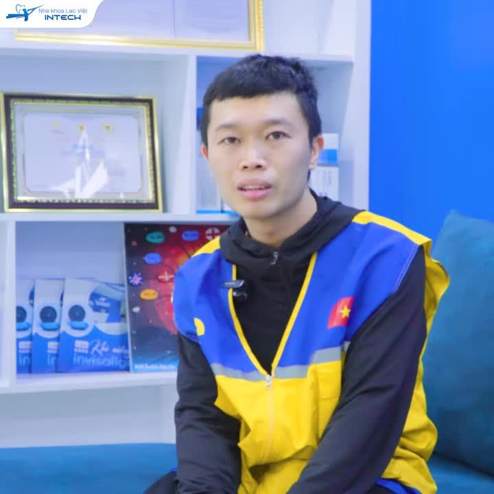 DÀNH DỤM TỪNG ĐỒNG ĐỂ TẶNG MẸ MỘT NỤ CƯỜI MỚI