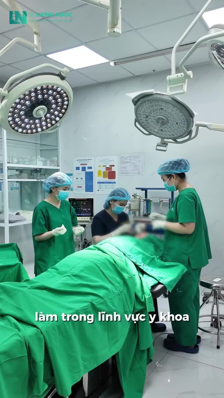 2 lần làm mẹ, vô vàn bận rộn… nhưng hành trình yêu lại vóc dáng của mình thì chưa bao giờ là quá muộn.