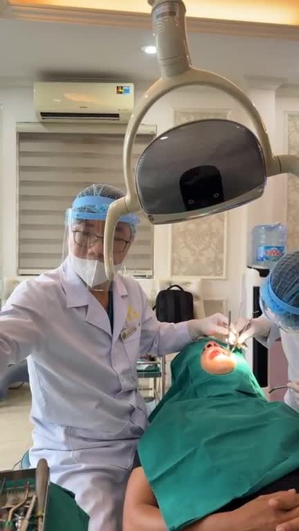 CẤY IMPLANT RĂNG 27 CÙNG BS. TUẤN VIỆT!