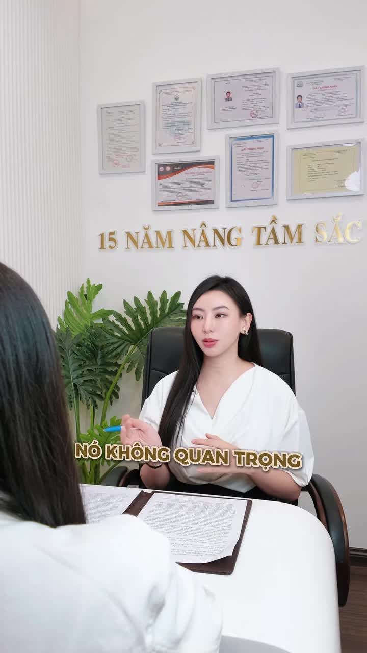 Đã từng nâng sụn sườn có đổi qua sụn nhân tạo được không?