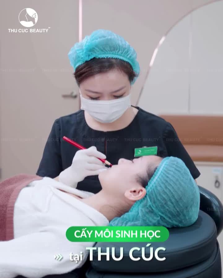 Tạm biệt bờ môi nhợt nhạt trông như vừa ốm dậy! Cấy môi sinh học tại Thu Cúc chính là giải pháp dành cho bạn: