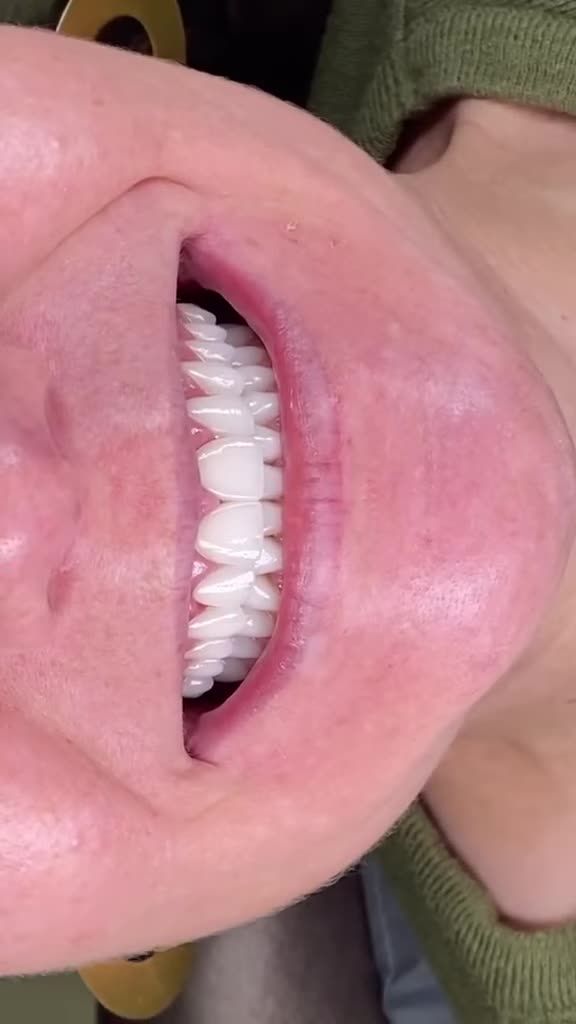 "VỀ VIỆT NAM CHỈ 1 TUẦN, ĐẦU TƯ CHO NỤ CƯỜI LAVA PLUS CÓ ĐÁNG NGHỆ?"