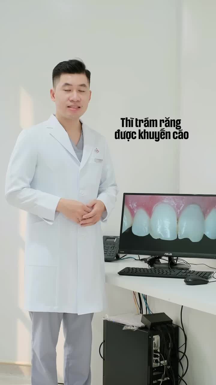 MẺ RĂNG CỬA, LÀM SAO ĐỂ KHẮC PHỤC?