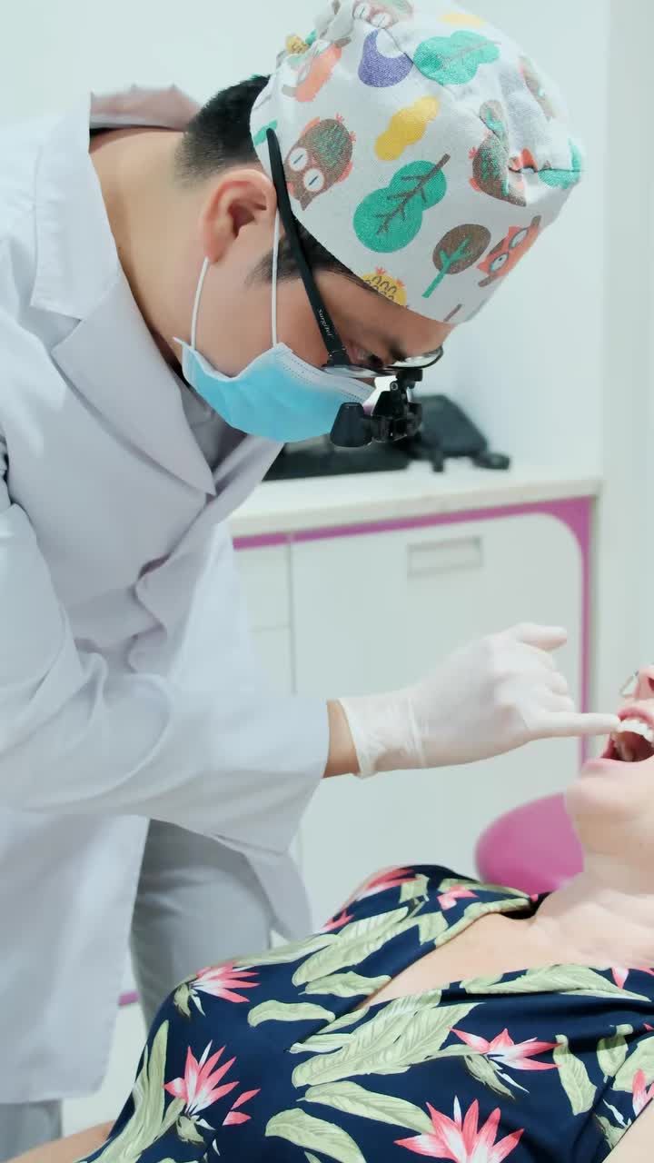 ĐÓNG KHE THƯA VÀ THAY ĐỔI MÀU RĂNG CHỈ BẰNG MIẾNG DÁN SỨ MỎNG?