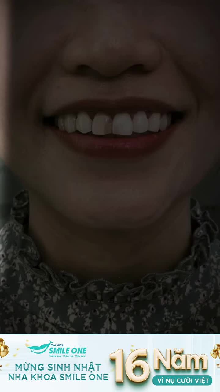 NỤ CƯỜI TRẮNG SÁNG TỰ NHIÊN TÔN LÊN NÉT NỮ TÍNH CỦA CÔ NÀNG IT HƯƠNG GIANG TẠI SMILE ONE
