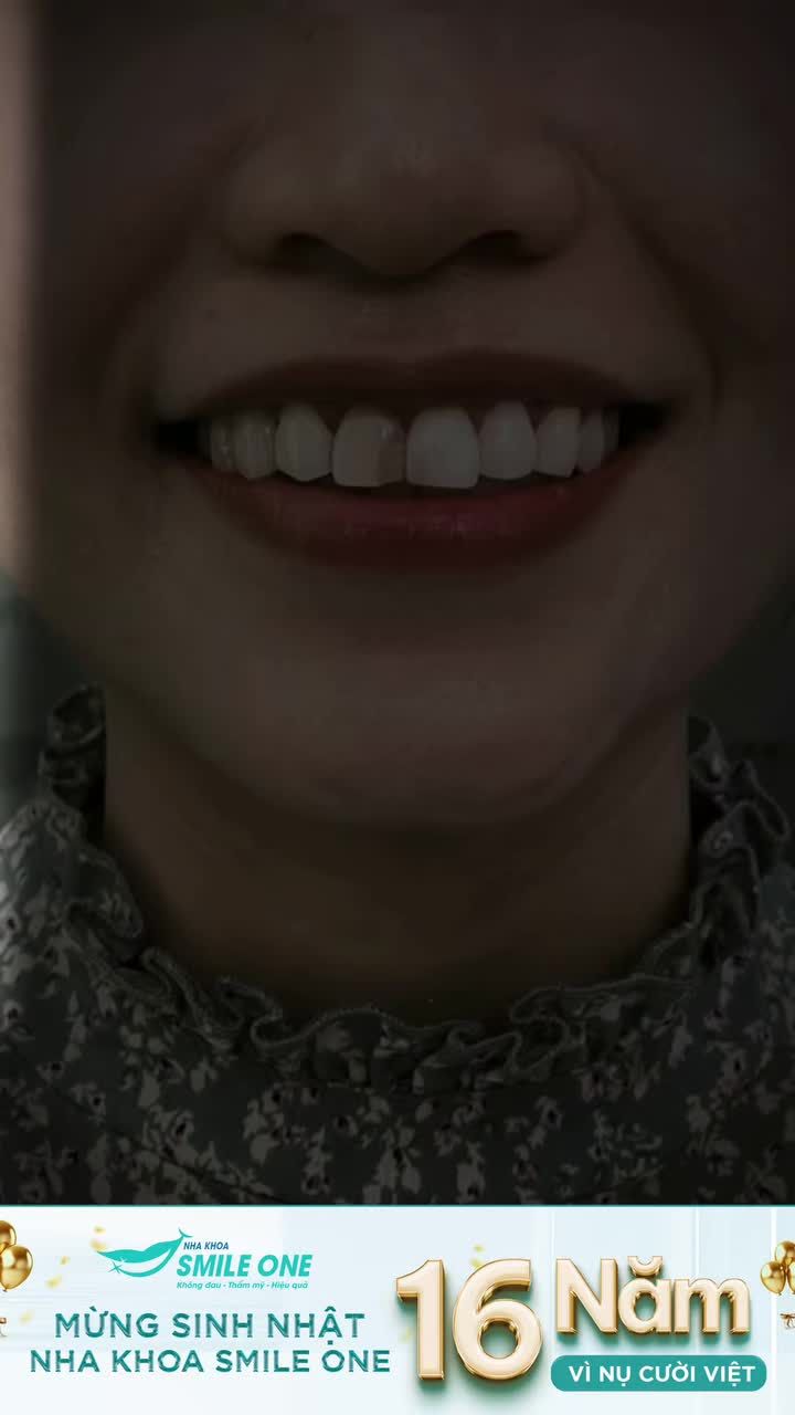 NỤ CƯỜI TRẮNG SÁNG TỰ NHIÊN TÔN LÊN NÉT NỮ TÍNH CỦA CÔ NÀNG IT HƯƠNG GIANG TẠI SMILE ONE