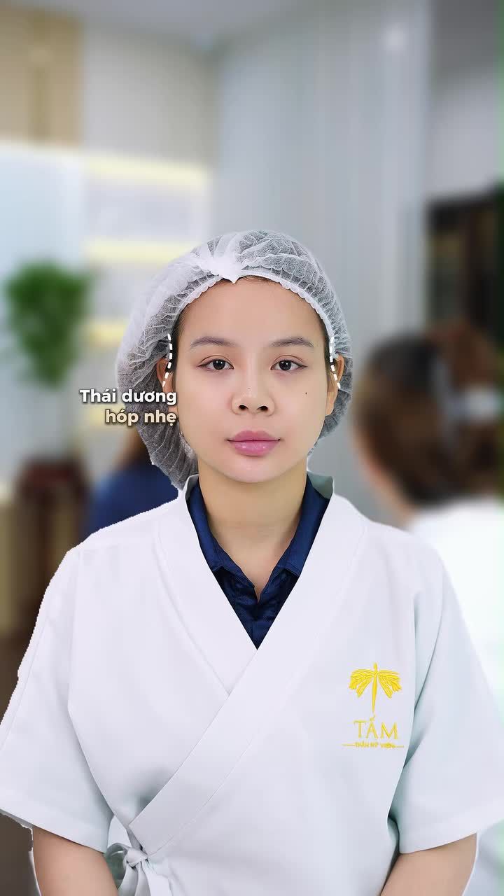 Với mong muốn nhìn thấy sự thay đổi ngay sau khi thực hiện, L.T đã được Bác Sĩ tại Tấm tư vấn phương pháp thẩm mỹ nào?