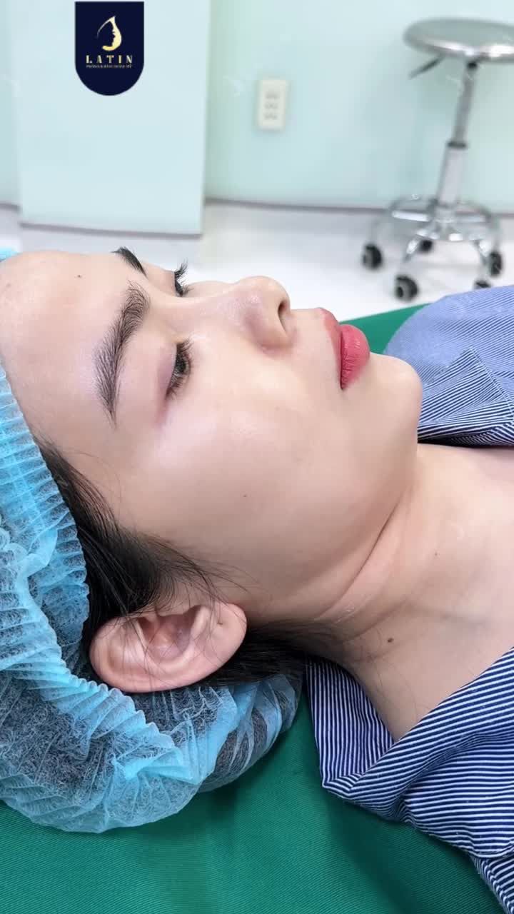 KHÁCH ORDER ĐẦU TRÒN, LỖ KÍN, SỐNG VỪA – NHẬN FORM CÓ ĐÚNG GU?