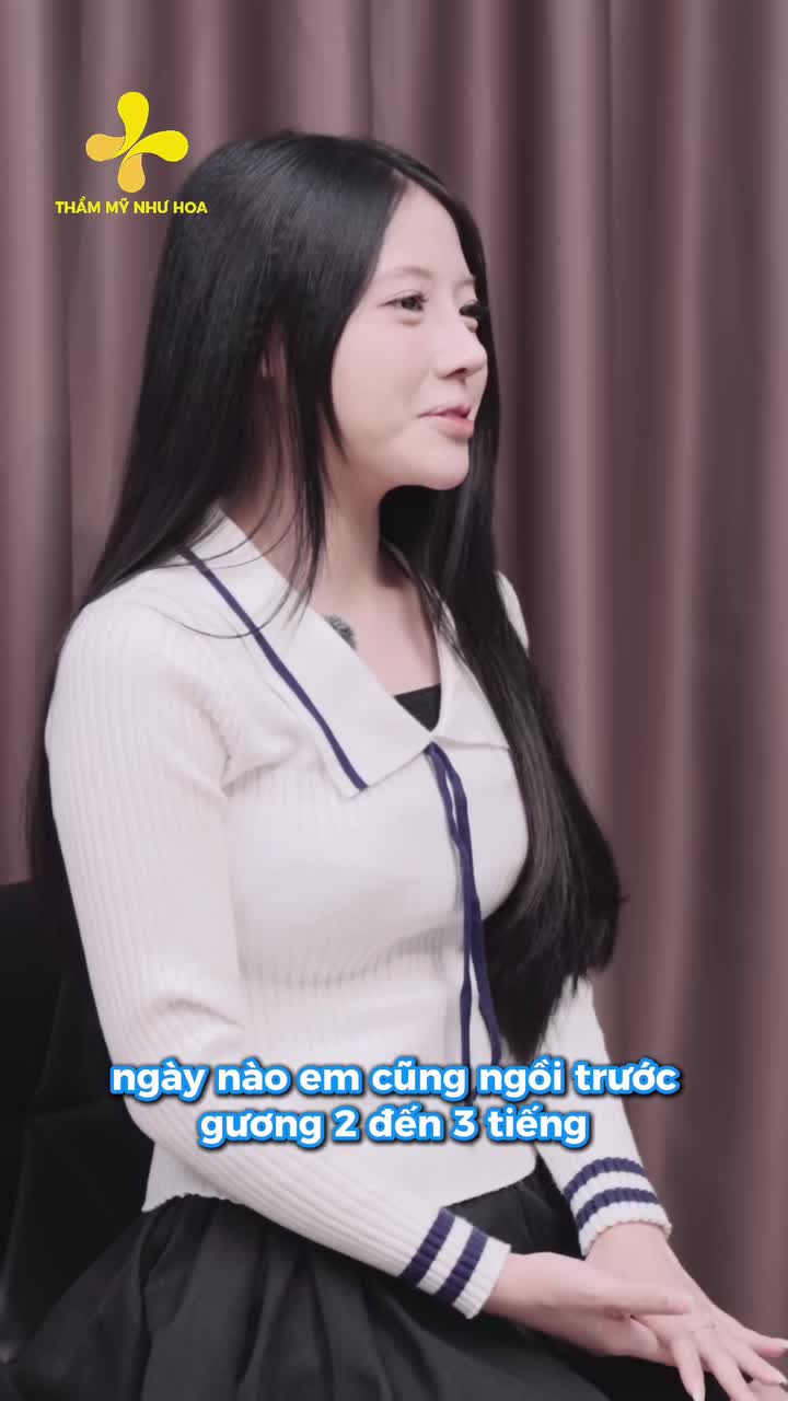 “Ngày nào cũng đứng gương 2 đến 3 tiếng để ngắm bản thân” - Chị đẹp Khánh Linh chia sẻ sau 12 ngày nâng mũi tại Như Hoa.