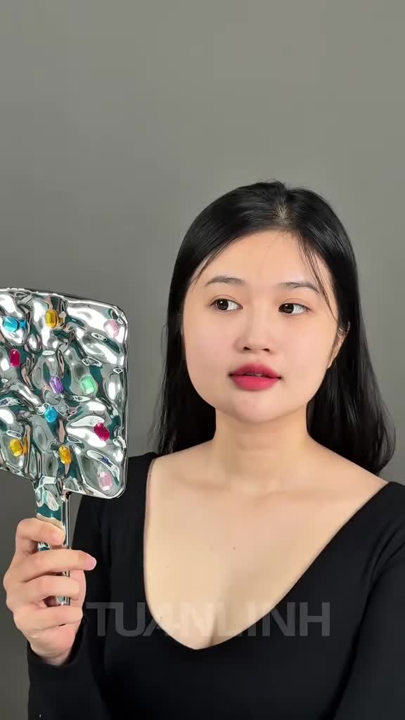 THĂNG HẠNG NHAN SẮC CHỈ VỚI 1 THAY ĐỔI NHỎ