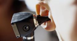 Các quy trình kiểm tra thính giác cho trẻ