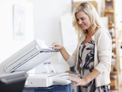 Dùng máy photocopy trong khi mang thai có an toàn không