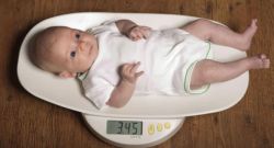 Tình trạng không tăng cân ở trẻ sơ sinh