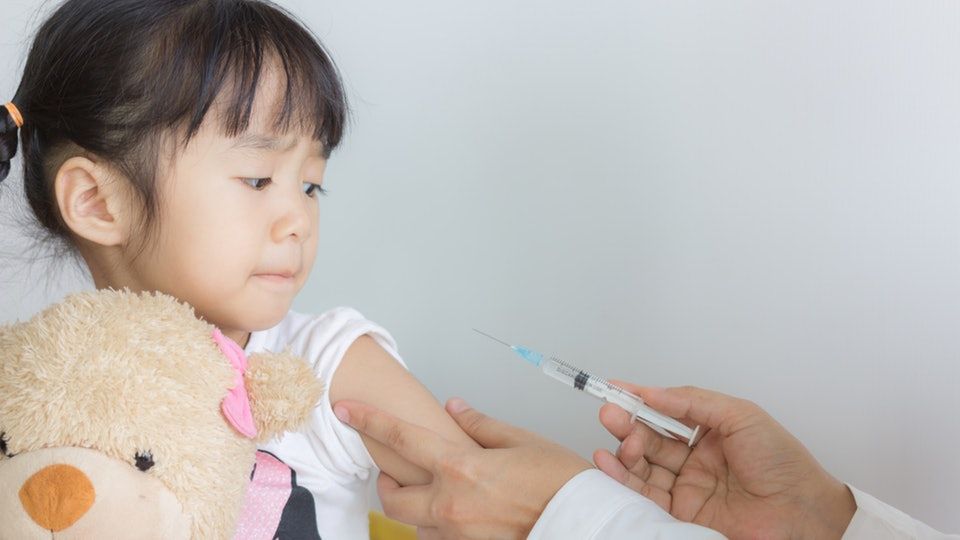 Tiêm phòng vắc xin Hib cho trẻ: lợi ích và lịch tiêm chủng