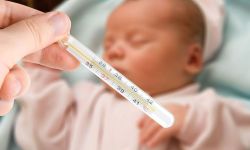 Khi nào cha mẹ cần gọi cho bác sĩ của bé