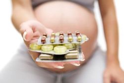 Dùng thuốc chứa cồn có ảnh hưởng đến thai nhi không?