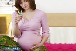Có nên sử dụng liệu pháp điều trị vi lượng đồng căn khi mang thai không?