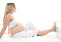 Đối phó với hội chứng chân không yên: Lời khuyên các bà bầu