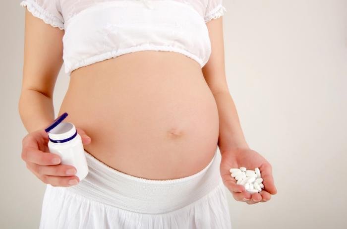 Dùng acetaminophen trong thời kỳ mang thai có an toàn không?