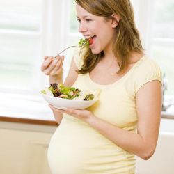 Vitamin A trong chế độ ăn uống của bà bầu