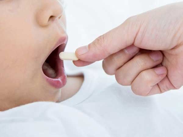 Chú ý tẩy giun cho trẻ suy dinh dưỡng