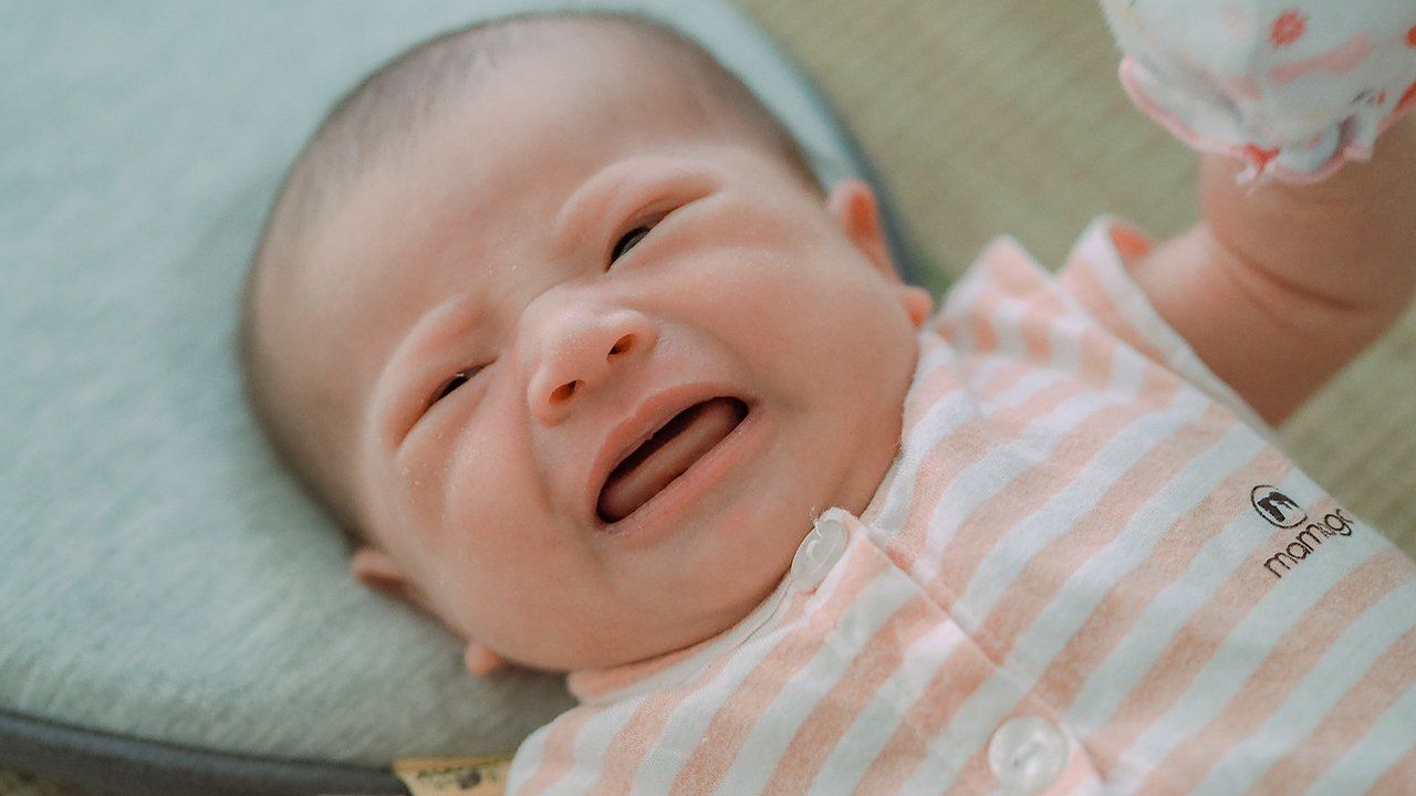 Phát hiện sớm đau mắt đỏ ở trẻ sơ sinh
