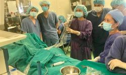 Em bé 10 tháng tuổi bị sỏi thận - Bệnh viện Việt Đức