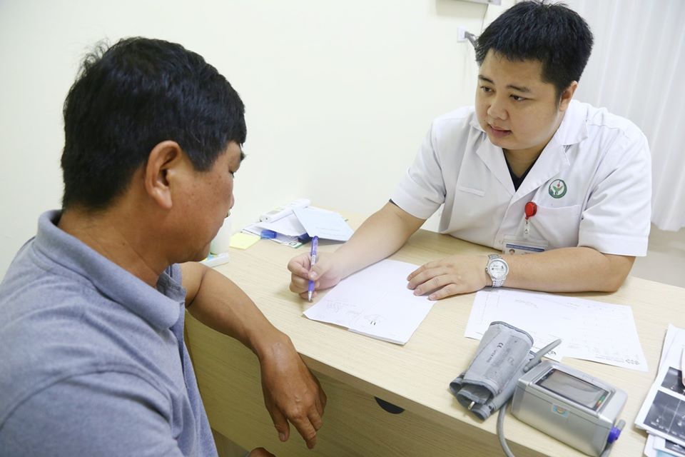 Người mắc bệnh tăng huyết áp đang trẻ hoá - Bệnh viện Việt Đức