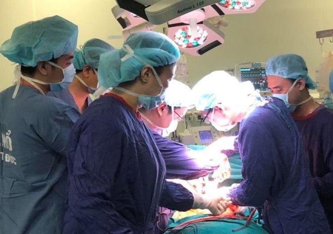 Người đàn ông mang nhóm máu AB chết não giúp hồi sinh 4 người - Bệnh viện Việt Đức