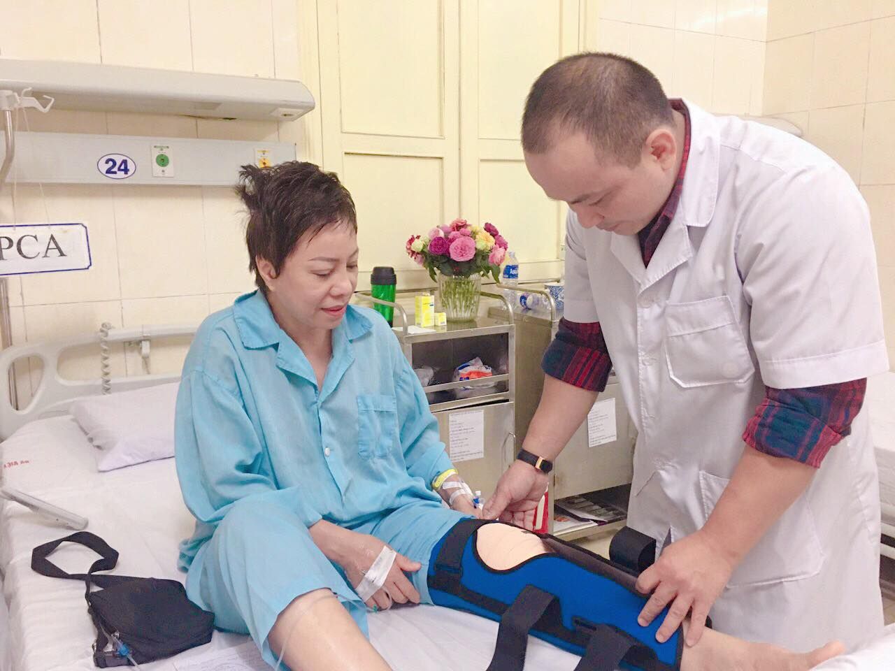 Tin tưởng vào chuyên môn của bác sỹ Bệnh viện HN Việt Đức, “BÔNG HỒNG THÉP” của bắn súng Việt Nam chấp nhận mổ ngay từ lần khám tư vấn đầu tiên