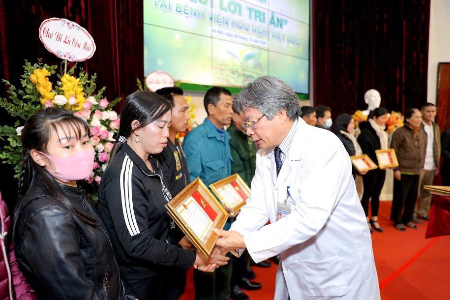 Những người mẹ nén đau đồng ý hiến tạng con - Bệnh viện Việt Đức