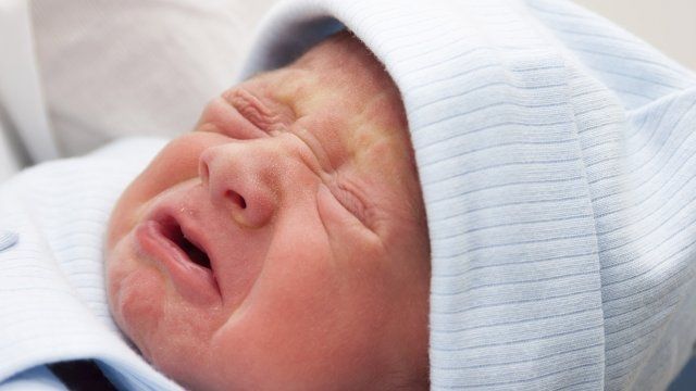 Đoán ý của trẻ khi bé quấy khóc - Bệnh viện nhi Trung Ương