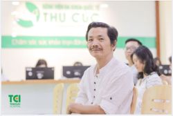 Bí quyết giữ sức khỏe khi chuyển mùa của NSND Trung Anh