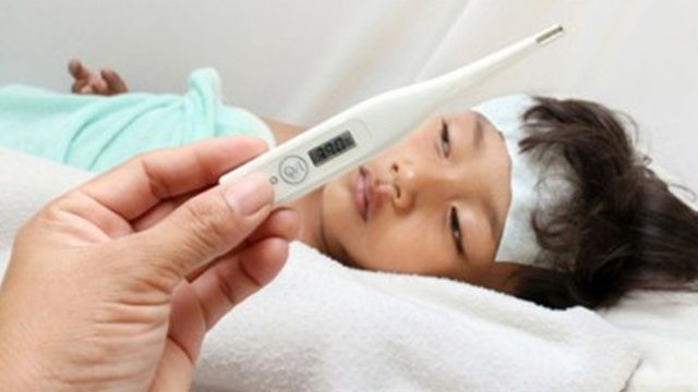 Hướng dẫn cách chăm sóc trẻ bị mắc cúm tại nhà - Bệnh viện nhi Trung Ương