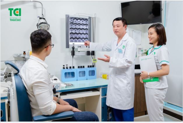 CUỐN MŨI PHÌ ĐẠI: NGUYÊN NHÂN VÀ TRIỆU CHỨNG NHẬN BIẾT LÀ GÌ?