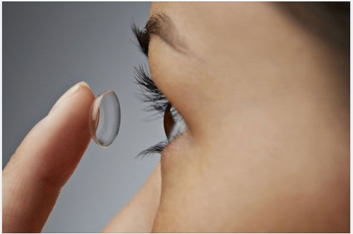 Hướng dẫn cách lắp kính Ortho K đơn giản tại nhà