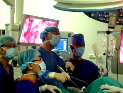 Tầm soát ung thư đại trực tràng - Bệnh Viện Việt Đức