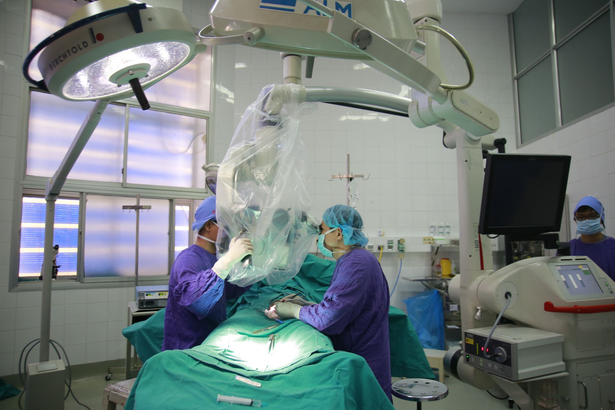 Chuyên gia nam học chỉ rõ “kẻ thù” của tinh trùng gây vô sinh nam - Bệnh Viện Việt Đức