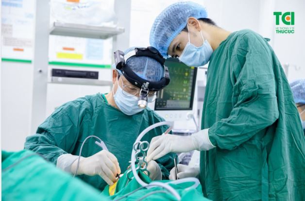 NHẬN BIẾT HIỆN TƯỢNG VẸO VÁCH NGĂN MŨI