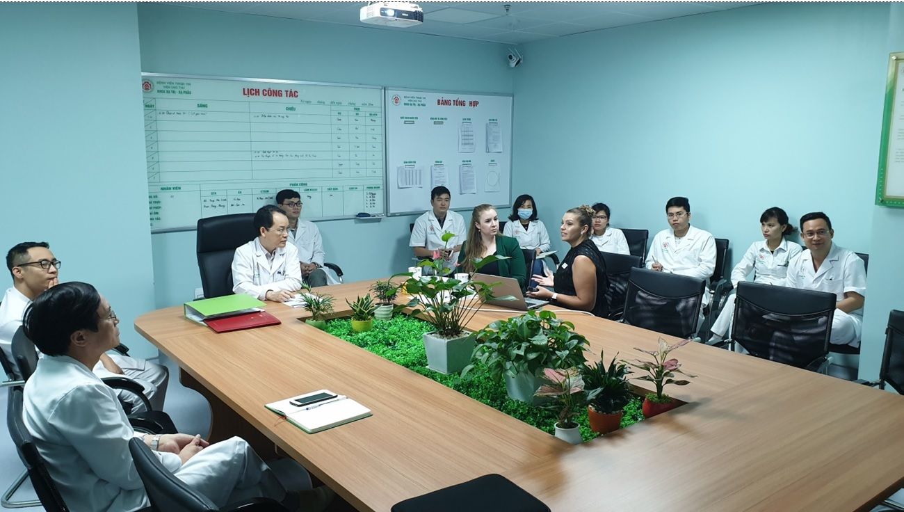 Kỹ thuật xạ trị dưới hướng dẫn bề mặt tại Khoa Xạ trị - Xạ phẫu, Viện Ung thư, Bệnh viện 108
