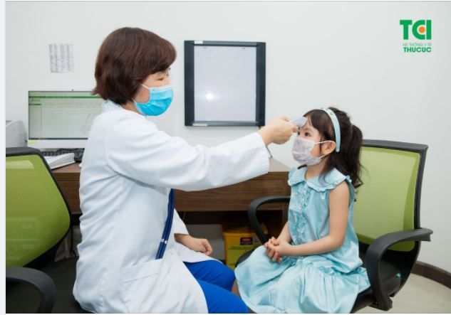 GIẢI ĐÁP TẤT TẦN TẬT VỀ SỐT SIÊU VI Ở TRẺ EM