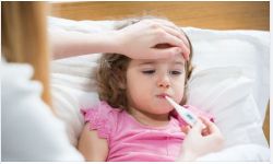 CHĂM SÓC TRẺ SỐT ĐÚNG CÁCH TẠI NHÀ