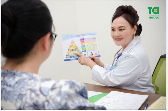 Ăn gì buổi tối để vừa giảm cân vừa ngủ ngon