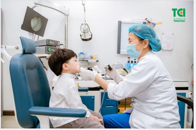 KHI NÀO NÊN TIẾN HÀNH NẠO VA CHO TRẺ?