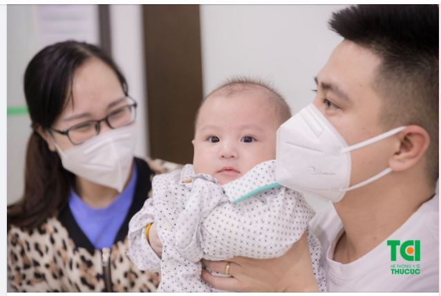 KHÁM TAI MŨI HỌNG CHO TRẺ SƠ SINH