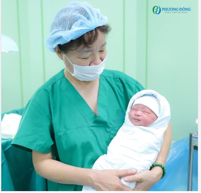 Những dấu hiệu bất thường ở trẻ sơ sinh cha mẹ không nên bỏ qua